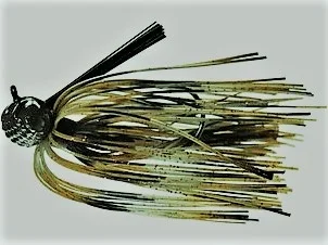 Football Jig has a football-shaped head that allows it to glide through rocks and debris without getting snagged. It is particularly effective in rocky areas and is often used for deep-water fishing. 