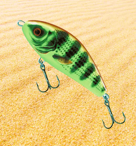 In saltwater topwater lures, floating jerk baits attract fish like barracuda, tuna, and cobia. These lures move in a way that looks like injured or fleeing baitfish, making hungry predators want to strike.